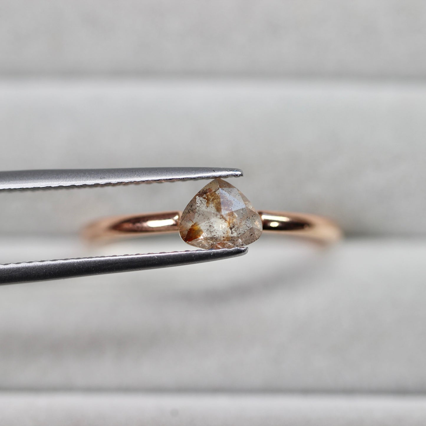 マロンカット ナチュラルダイヤモンド 0.44ct 4.8mm×5.6mm-1.3mm 【MJ2486】