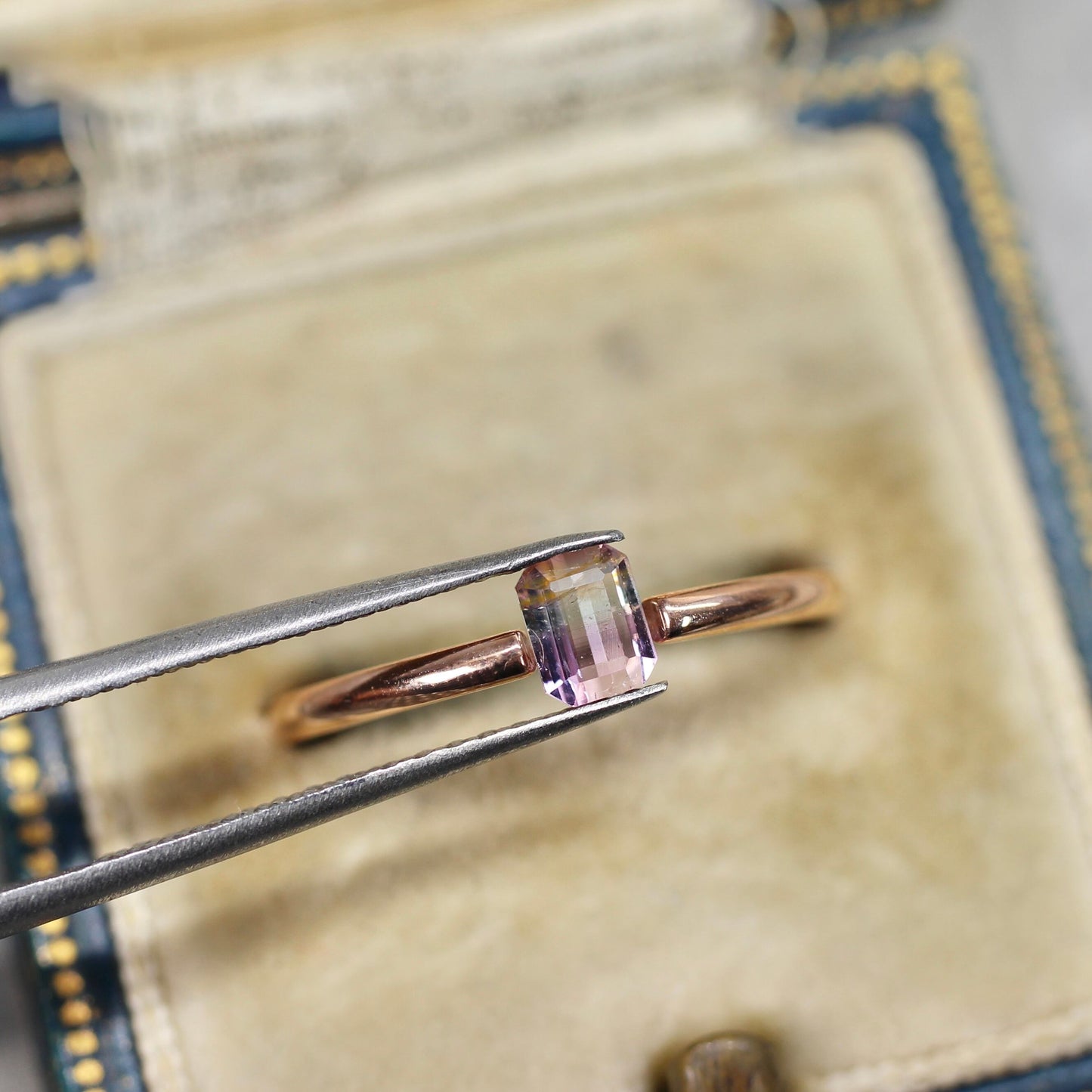 エメラルドカット パーティカラードトルマリン 0.40ct 4.4mm×3.4mm-1.9mm 【MJ2514】