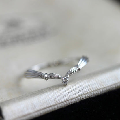 アンティークVリング ダイヤモンド0.02ct VSクラス 【MJ2503】