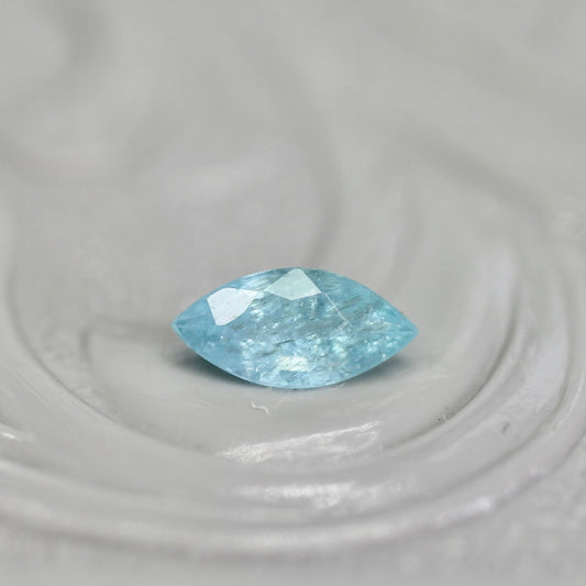 パライバトルマリン モザンビーク産 0.19ct マーキスカット 5.6mm×2.7mm×2.1mm【MJ2741】