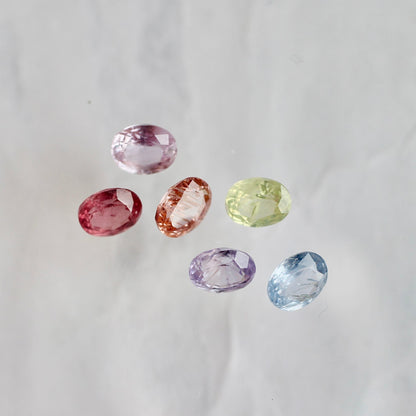 非加熱サファイア 0.48ct 5mm×4mm オーバルカット 【MJ2434】