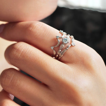 アイスブルーダイヤモンド 計0.06ct ラウンドブリリアントカット Pt900 3本爪×クラウンアーム【MJ2844】