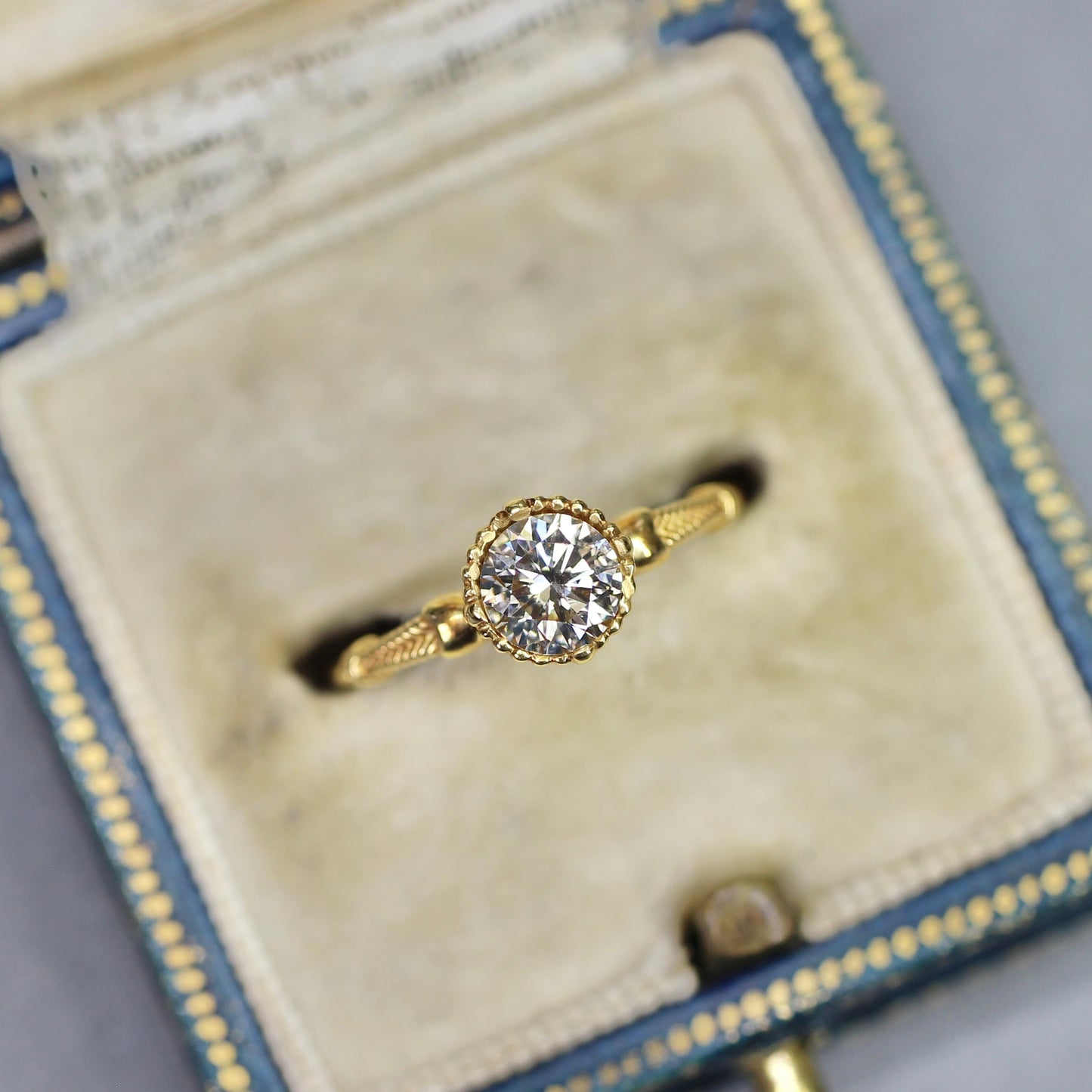 シャンパンブラウンダイヤモンド 0.511ct  VS-2 Very Good ラウンドブリリアントカット 【MJ2679】