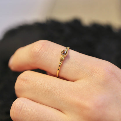 ローズカットブラウンダイヤモンド0.1ct K10YG ミルフレーム×アンティークアーム