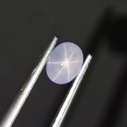 スターサファイア 0.56ct カボションカット 5.0mm×3.9mm×2.8mm【MJ2944】