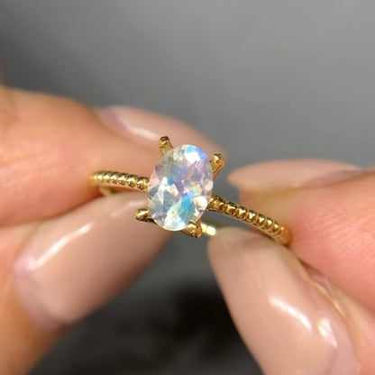 アンデシンラブラドライト 0.645ct 5×7mm マラウイ産 レインボームーンストーン 【MJ2449】