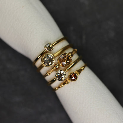 オレンジブラウンダイヤモンド 0.456ct K10YG ラウンドブリリアントカット ４本爪(立て爪)×ヘリンボーンアーム【MJ2837】