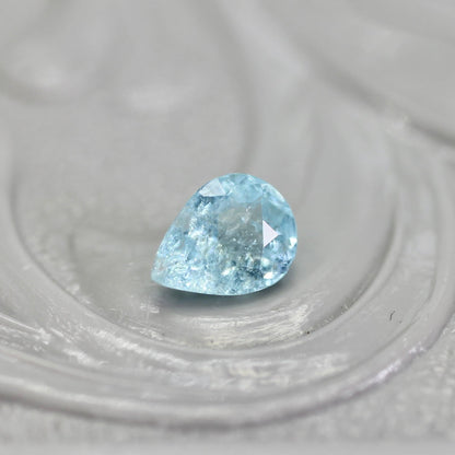 パライバトルマリン モザンビーク産 0.22ct ペアシェイプ 4.8mm×3.6mm×2.3mm【MJ2742】