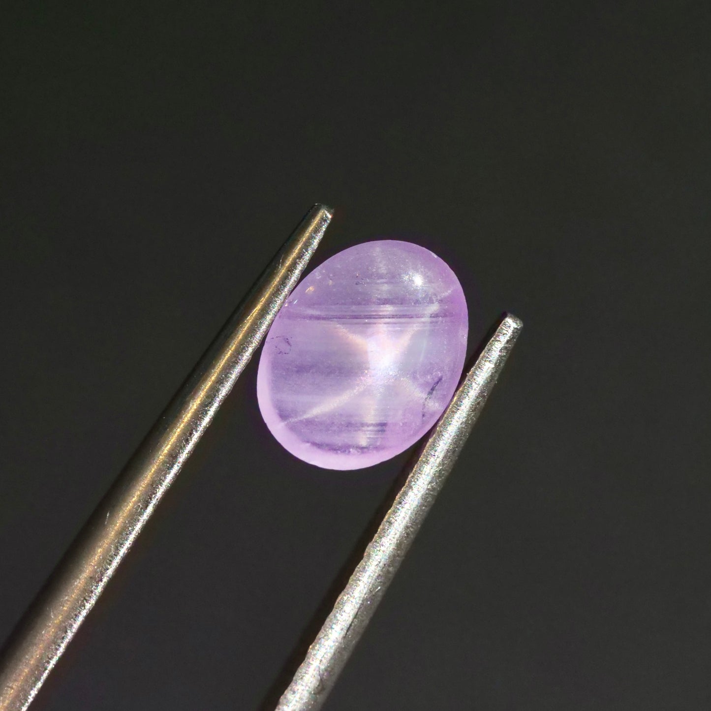 スターサファイア 1.16ct カボションカット 7.7mm×6.0mm×2.3mm【MJ2933】