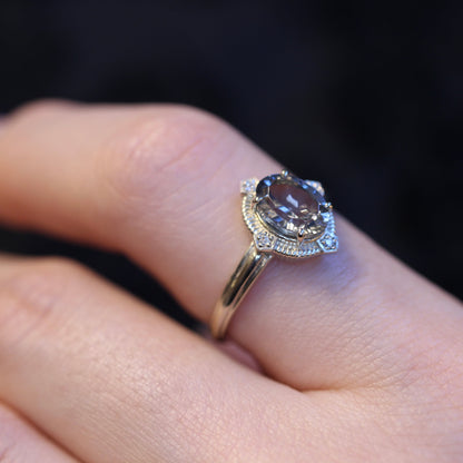 グレイッシュブルートルマリン 1.23ct ダイヤモンド 0.02ct K10WG コンケーブカット トゥルース×グルーヴアーム