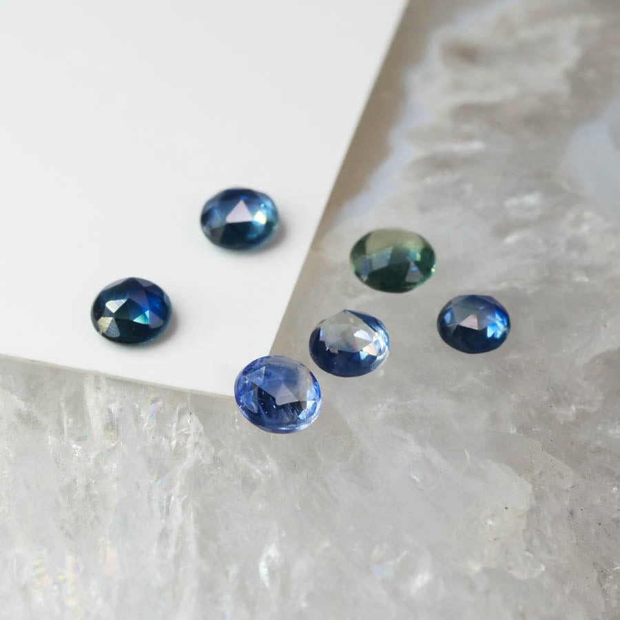 バイカラーサファイア 0.22ct ローズカット 3.7mm×3.7mm×1.7mm【MJ2874】