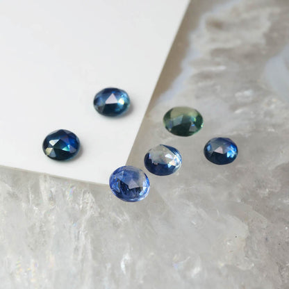 バイカラーサファイア 0.22ct ローズカット 3.7mm×3.7mm×1.7mm【MJ2874】