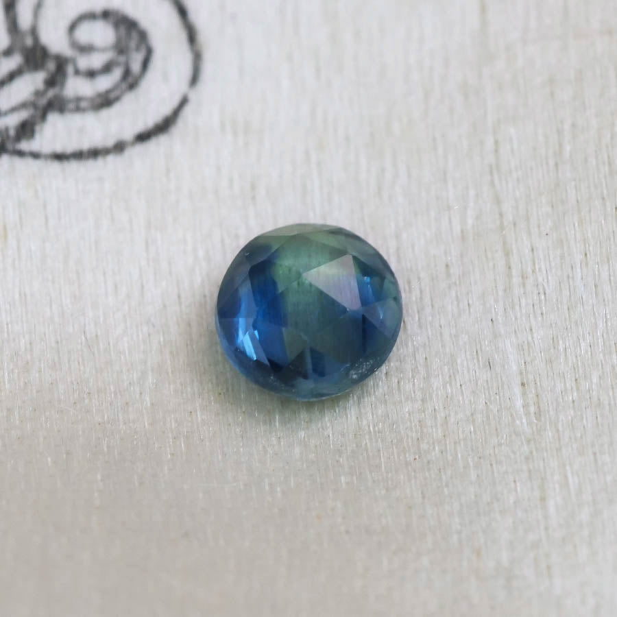 バイカラーサファイア 0.24ct ローズカット 3.6mm×3.6m×1.8mm【MJ2870】