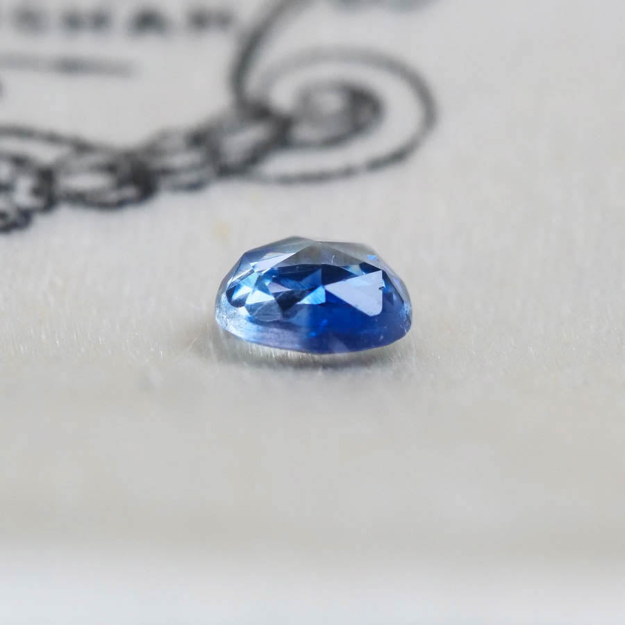 バイカラーサファイア 0.25ct ローズカット 3.6mm×3.6m×1.8mm【MJ2871】