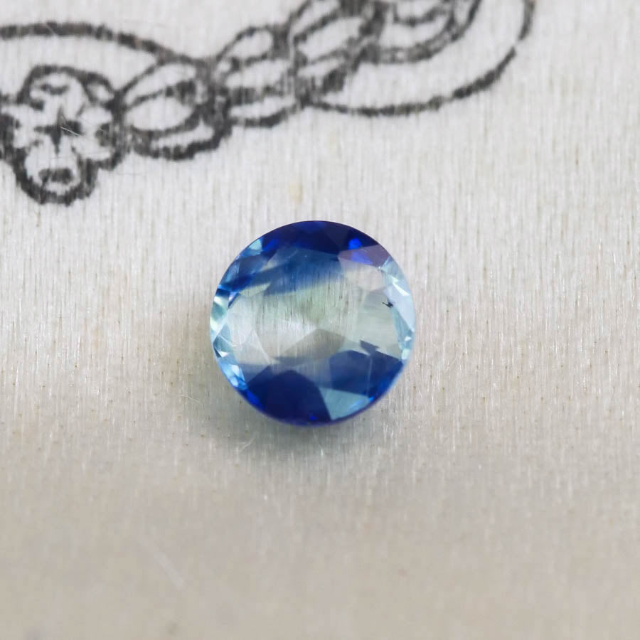 バイカラーサファイア 0.25ct ローズカット 3.6mm×3.6m×1.8mm【MJ2871】