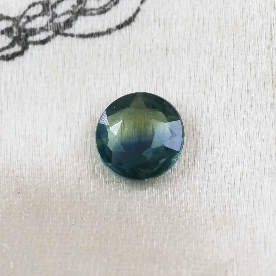 バイカラーサファイア 0.24ct ローズカット 4.0mm×4.0mm×1.6mm【MJ2873】