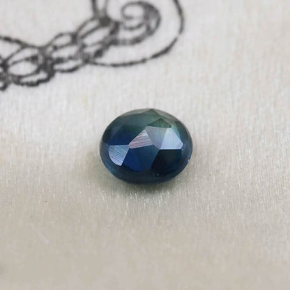 バイカラーサファイア 0.22ct ローズカット 3.7mm×3.7mm×1.7mm【MJ2874】
