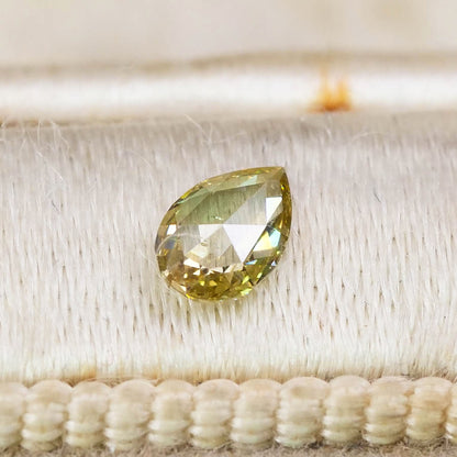 ナチュラルダイヤモンド 0.12ct ペアシェイプローズカット 4.1mm×3.0mm×1.1mm【MJ3071】