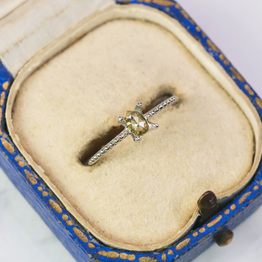 ナチュラルダイヤモンド 0.12ct ペアシェイプローズカット 4.1mm×3.0mm×1.1mm【MJ3071】