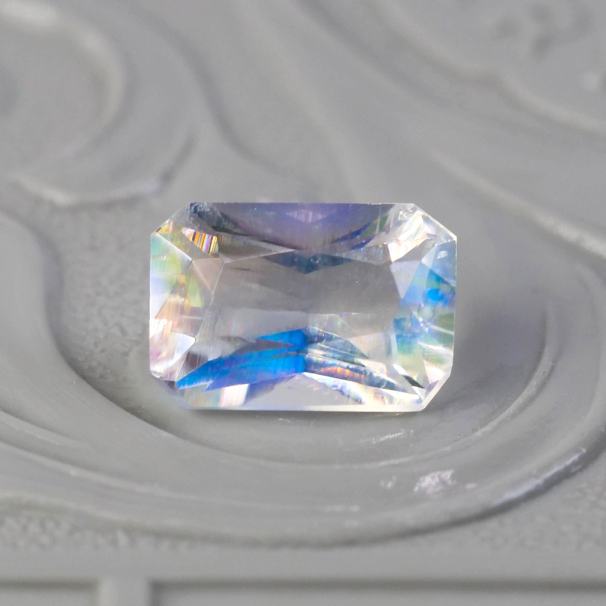 ラブラドライト – Mei JEWELRY