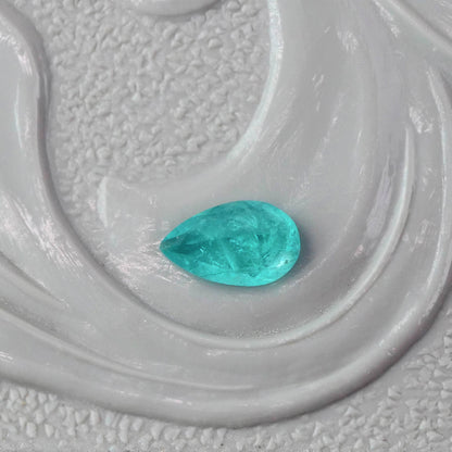 パライバトルマリン ブラジル産 0.15ct ペアシェイプカット 4.6mm×2.8mm×1.9mm【MJ3076】