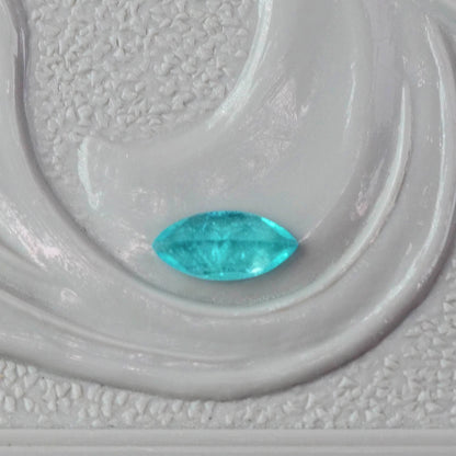 パライバトルマリン ブラジル産 0.09ct マーキスカット 4.5mm×2.1mm×1.4mm【MJ3078】