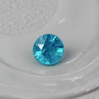 パライバトルマリン ブラジル産 0.08ct ラウンドカット 2.7mm×2.6mm×1.9mm【MJ3079】