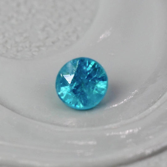 パライバトルマリン ブラジル産 0.08ct ラウンドカット 2.7mm×2.6mm×1.9mm【MJ3079】
