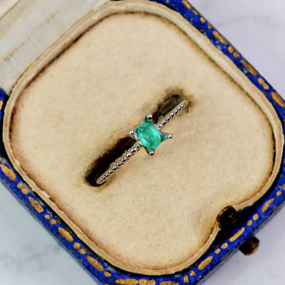 パライバトルマリン ブラジル産 0.15ct オーバルカット 4.0mm×2.9mm×1.8mm【MJ3080】