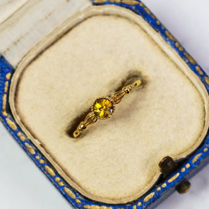 スフェーン 0.27ct ラウンドカット 4.0mm×4.0mm×2.7mm【MJ3081】