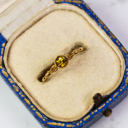 スフェーン 0.27ct ラウンドカット 3.9mm×3.9mm×2.7mm【MJ3083】