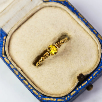 スフェーン 0.27ct ラウンドカット 3.9mm×3.9mm×2.7mm【MJ3086】