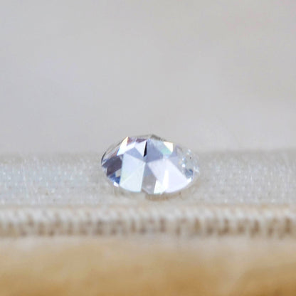 ダイヤモンド 0.161ct D SI-2 ローズカット 3.8mm×3.9mm×1.4mm ソーティング付き【MJ3032】
