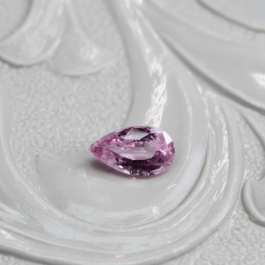非加熱サファイア 0.25ct ペアシェイプカット 5.0mm×2.9mm×1.9mm【MJ2554-5】