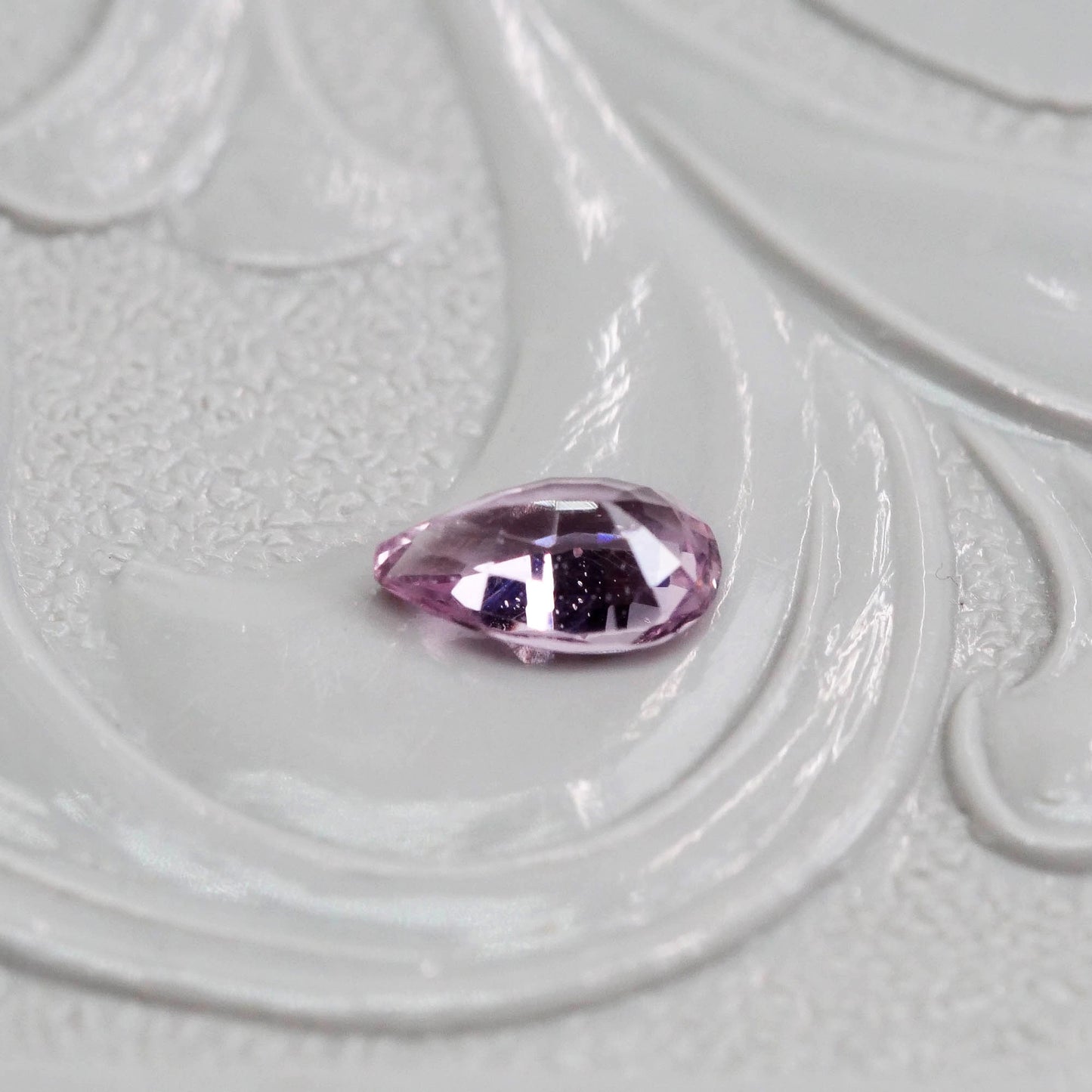 非加熱サファイア 0.25ct ペアシェイプカット 5.0mm×2.9mm×1.9mm【MJ2554-5】