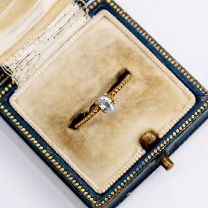 非加熱サファイア 0.25ct ペアシェイプカット 4.9mm×3.0mm×1.8mm【MJ2554-3】