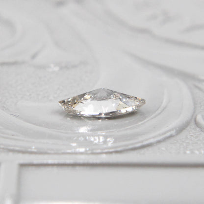 ダイヤモンド 0.18ct マーキスカット 5.8mm×2.8mm×1.7mm【MJ2914】