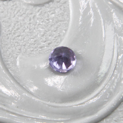 サファイア 0.12ct ラウンドカット 2.7mm×2.7mm×1.9mm【MJ2990】