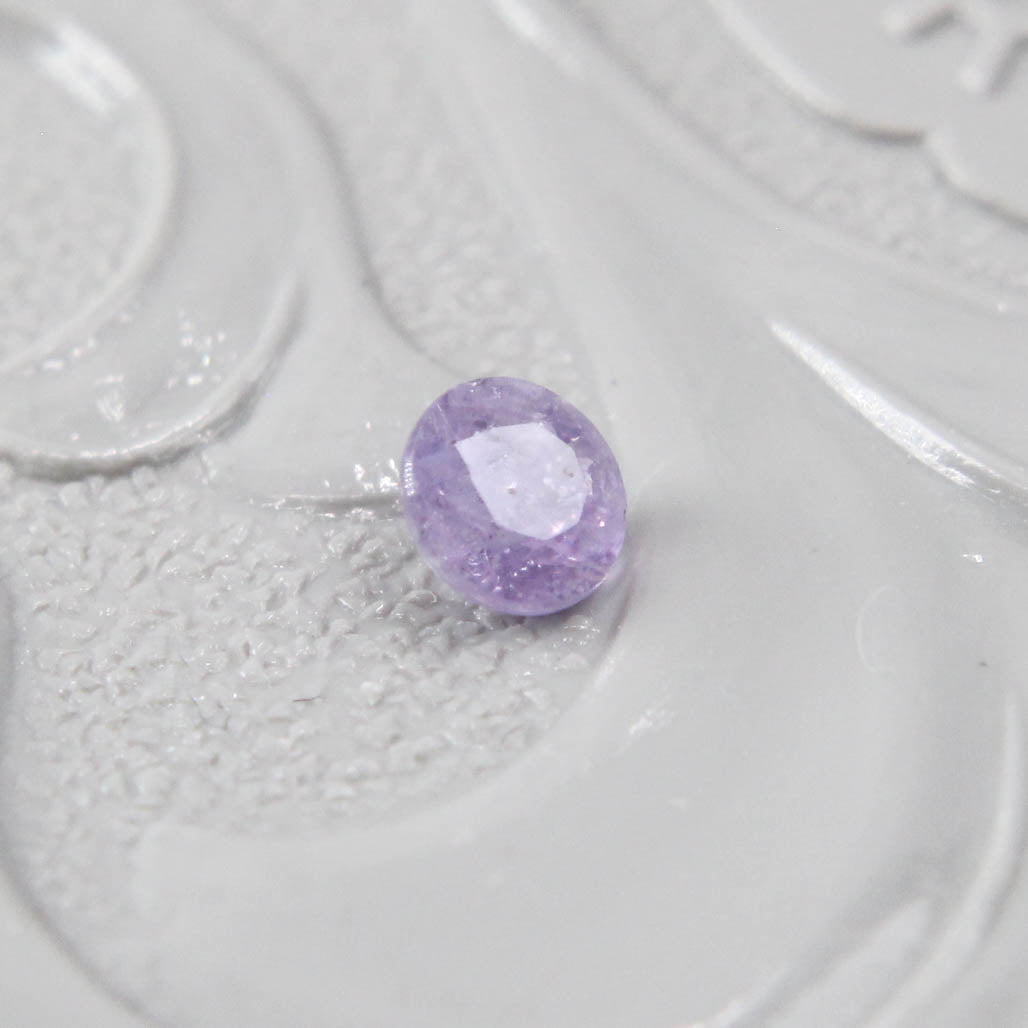 サファイア 0.11ct ラウンドカット 2.9mm×2.9mm×1.7mm【MJ2988】