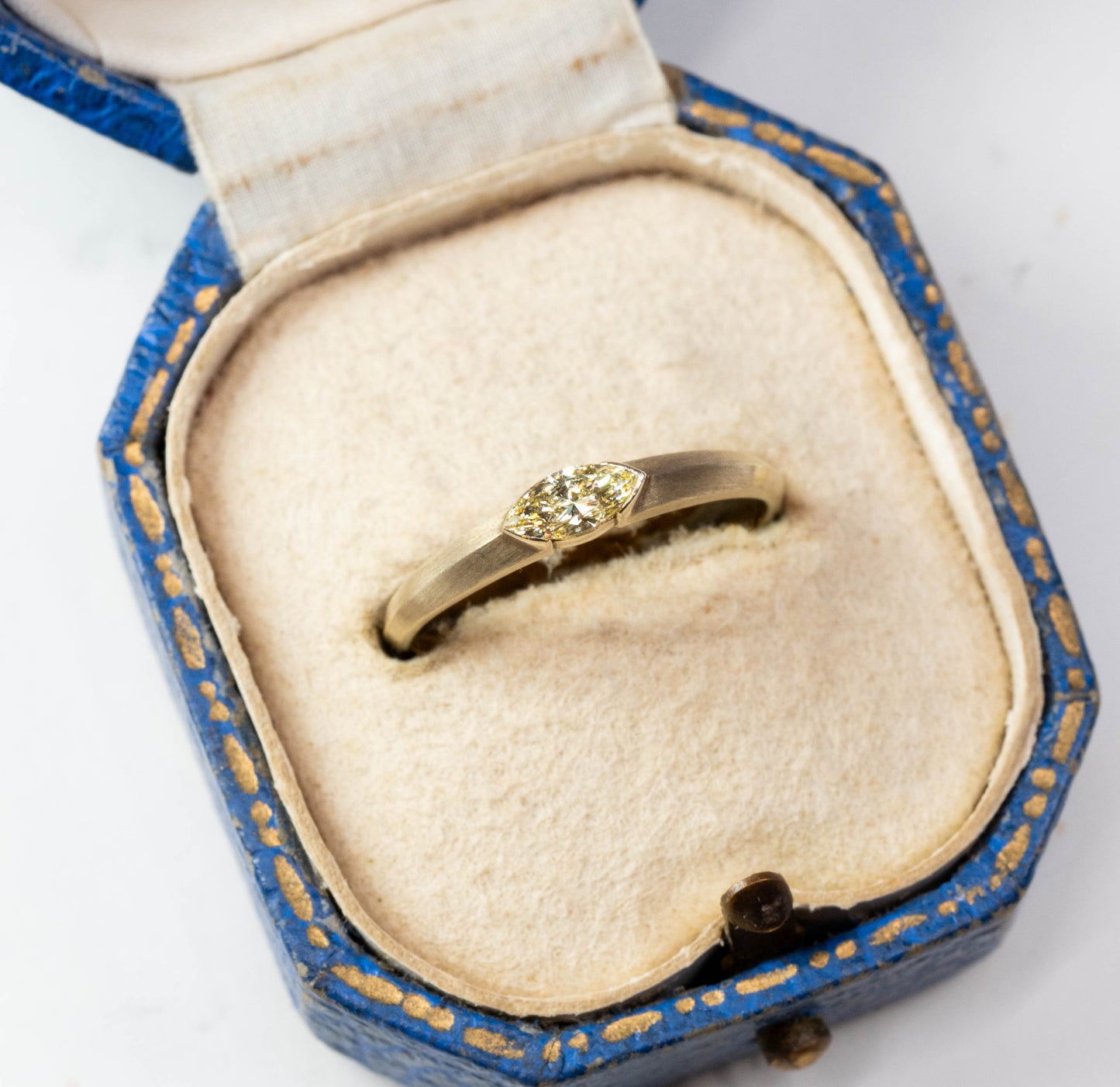 ダイヤモンド 0.20ct マーキスカット 6.3mm×2.9mm×1.8mm【MJ2917】