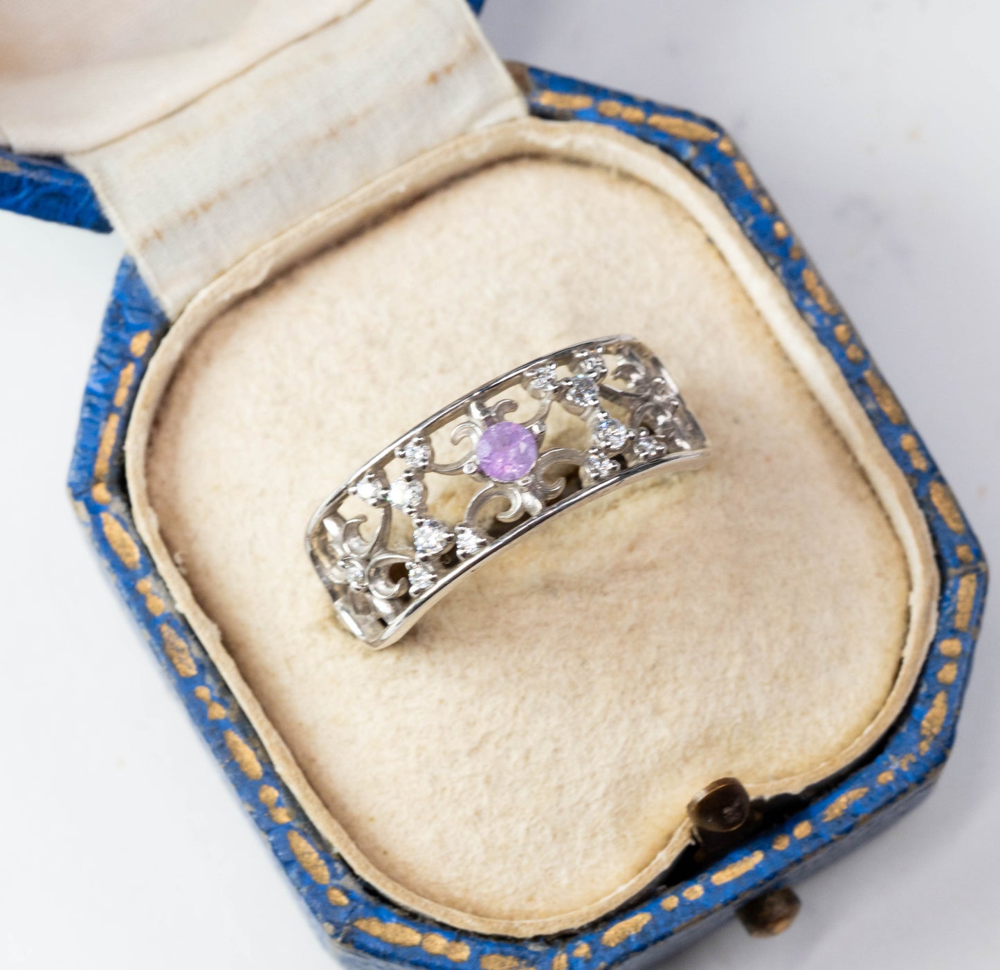 サファイア 0.11ct ラウンドカット 2.9mm×2.9mm×1.7mm【MJ2988】