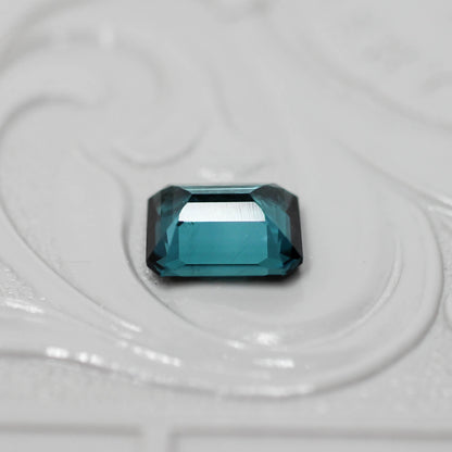 インディゴトルマリン 1.04ct エメラルドカット 6.7mm×5.5mm×3.0mm【MJ3129】