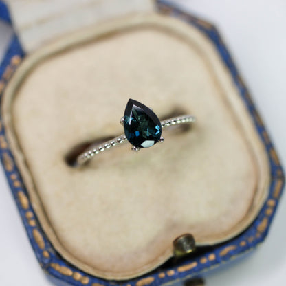 ラグーントルマリン 0.71ct ペアシェイプカット 7.0mm×5.0mm×3.2mm【MJ3132】