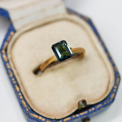 インディゴトルマリン 1.04ct エメラルドカット 6.7mm×5.5mm×3.0mm【MJ3129】