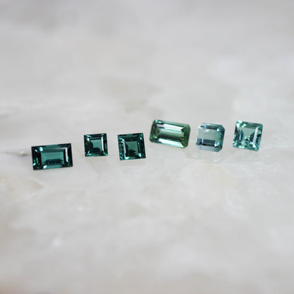 ラグーントルマリン 0.51ct スクエアカット 3.6mm×5.9mm×2.8mm【MJ3123】