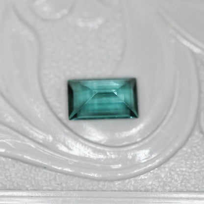 ラグーントルマリン 0.51ct スクエアカット 3.6mm×5.9mm×2.8mm【MJ3123】