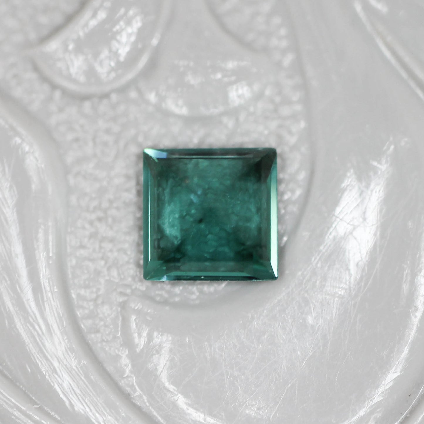 ラグーントルマリン 0.33ct スクエアカット 3.9mm×3.9mm×2.6mm【MJ3125】