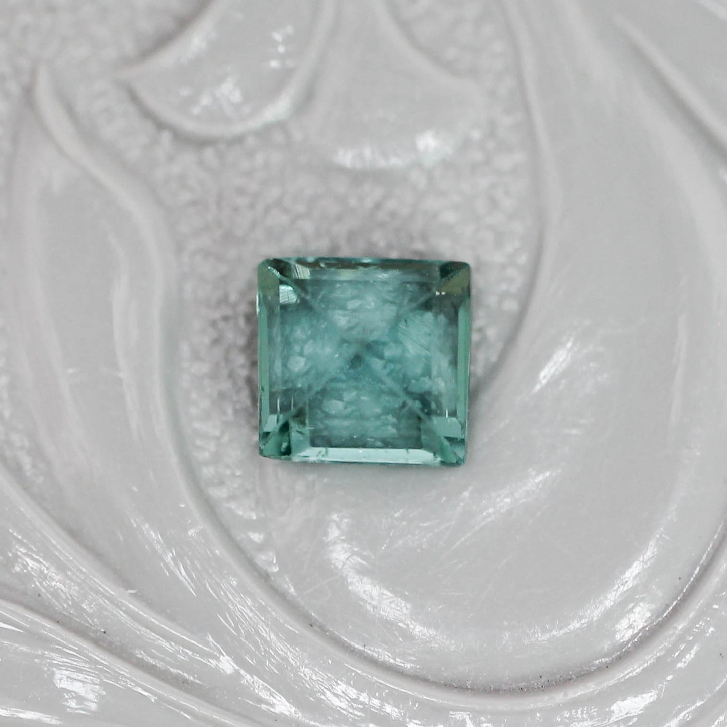 シーフォームトルマリン 0.49ct スクエアカット 4.3mm×4.1mm×3.2mm【MJ3128】