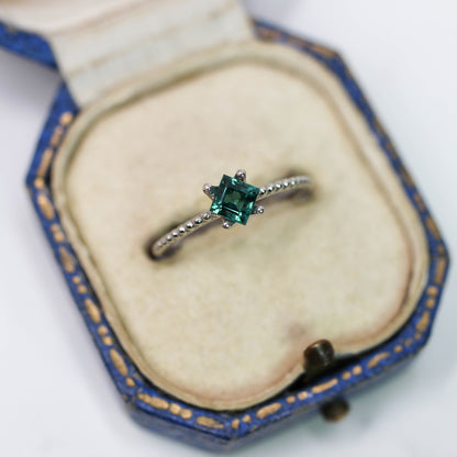 ラグーントルマリン 0.33ct スクエアカット 3.9mm×3.9mm×2.6mm【MJ3125】