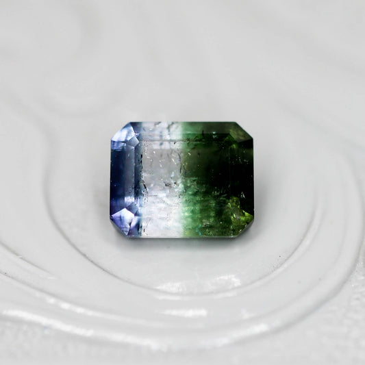 パーティーカラードトルマリン 0.98ct エメラルドカット 6.1mm×4.9mm×3.2mm【MJ3141】